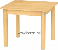 Bölcsődei négyzet asztal 60x60x40 cm, lekerekített sarkokkal - juhar