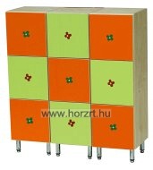 Komfort gyermeköltöző 5 fős ,rácsos cipőtartóval-juhar, alul-felül  ajtós