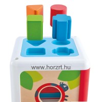 Hape Formadobó és formaillesztő kocka 12 hó+